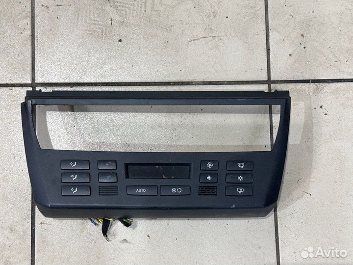 Панель климата Bmw X3 E83 M54B25 2005