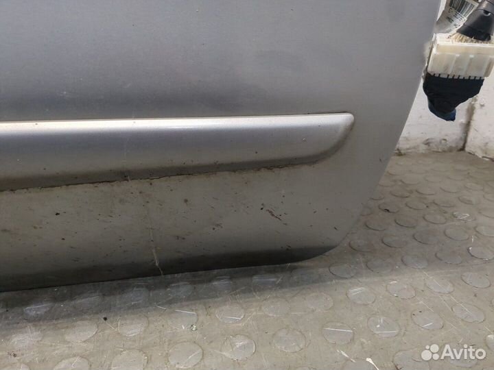 Дверь боковая правая передняя Nissan Note E11, 2008