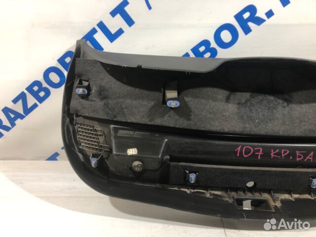 Обшивка крышки багажника opel astra J 1.6 ат хетчб