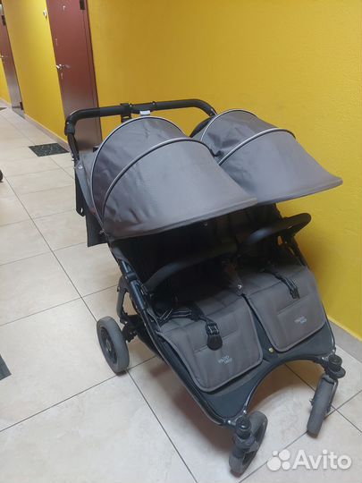 Коляска для двойни valco baby snap duo