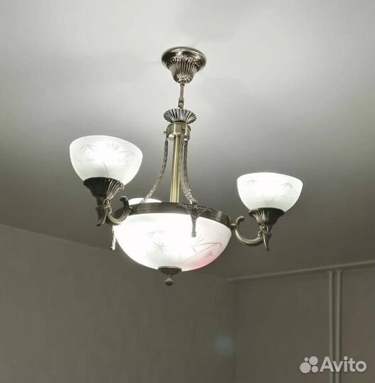 Люстра потолочная