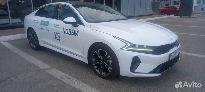 Kia K5 2.0 AT, 2022