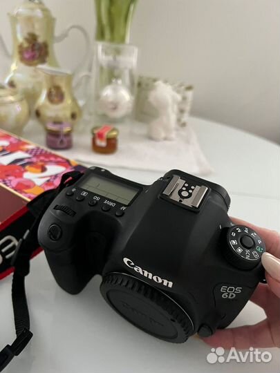 Зеркальный фотоаппарат canon eos 6d (wg)