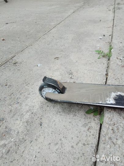 Продам трюковой самокат