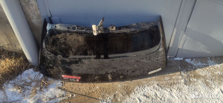 Стекло двери багажника Тойота Виста Ардео