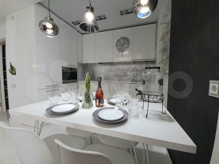 4-к. квартира, 102,9 м², 14/16 эт.