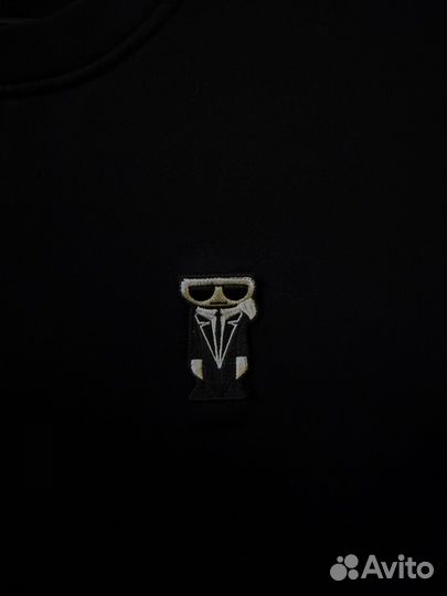Karl lagerfeld свитшот