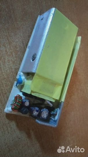 Импульсный преобразователь AC-DC 12V 5A