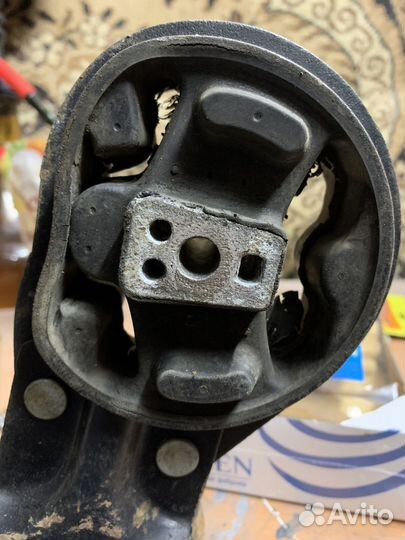 Подушка опора двигателя ваз
