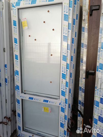 Готовые двери 800х2000 мм пластиковые