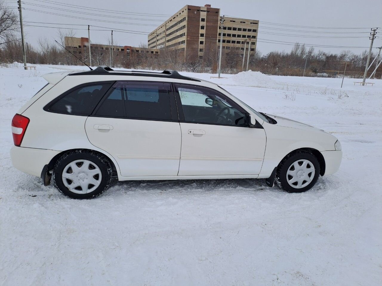 Mazda Familia: фото владельца