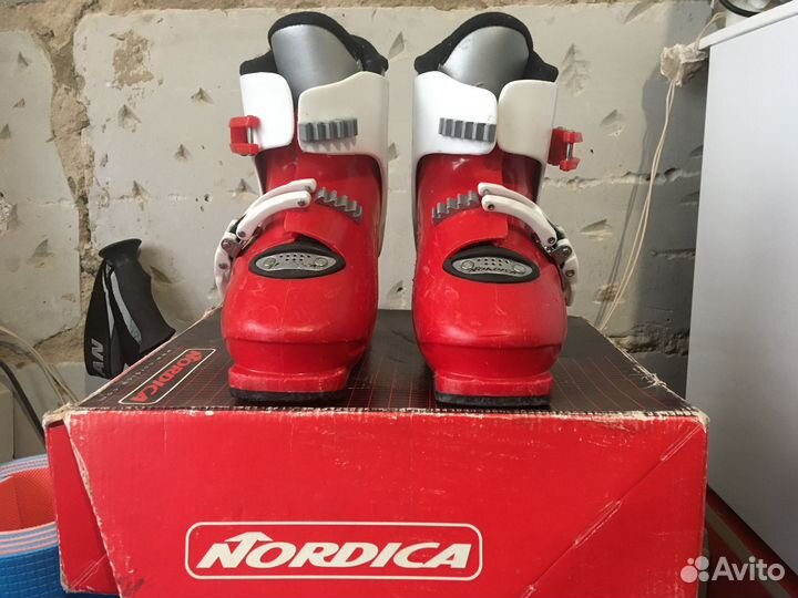 Ботинки горнолыжные детские