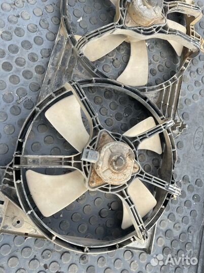 Диффузор с вентиляторами Nissan Sunny B14