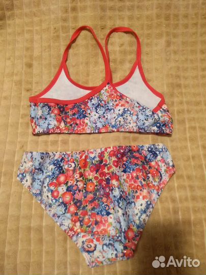Купальник для девочки 8-9 лет
