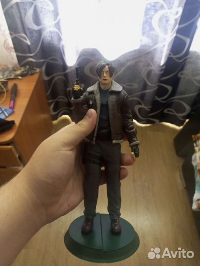 Фигурка Resident Evil 4