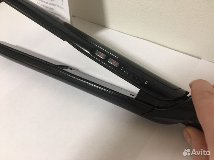 Выпрямитель для волос профессиональный