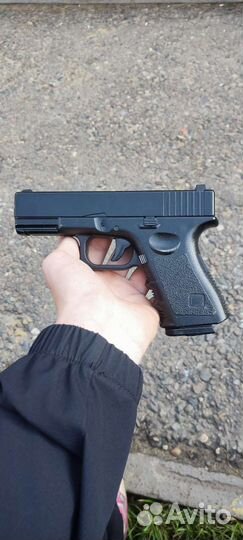 Игрушечный пистолет металлический