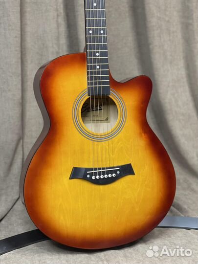 Акустическая гитара для новичка