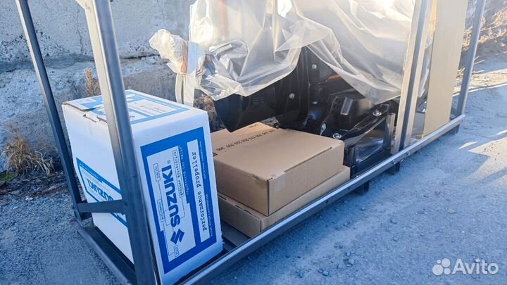 Мотор лодочный Suzuki DF100BTL в Москве