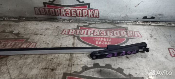 Антенна Toyota Platz NCP16 2nzfe 2001