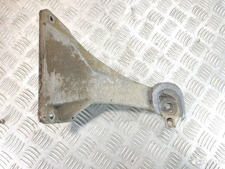 Кронштейн двигателя Bmw X5 e53 2000-2007