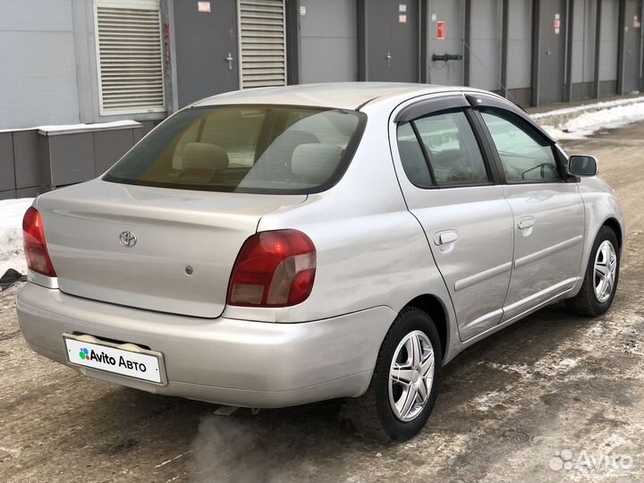 Toyota Platz 1.5 AT, 2000, 180 000 км