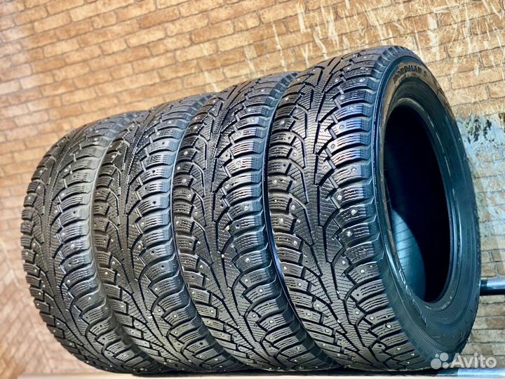 Nokian Tyres Nordman 5 215/60 R16