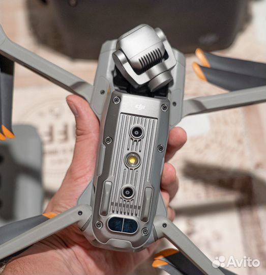 Квадрокоптер Dji air 2s fly more combo