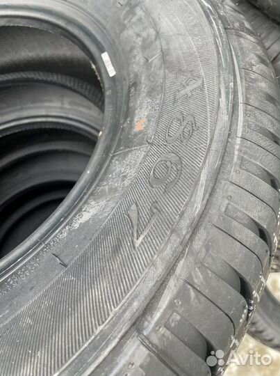 Aplus A867 225/70 R15 112R