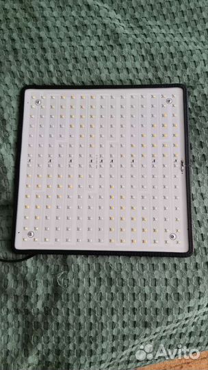 Светодиодная лампа для растений