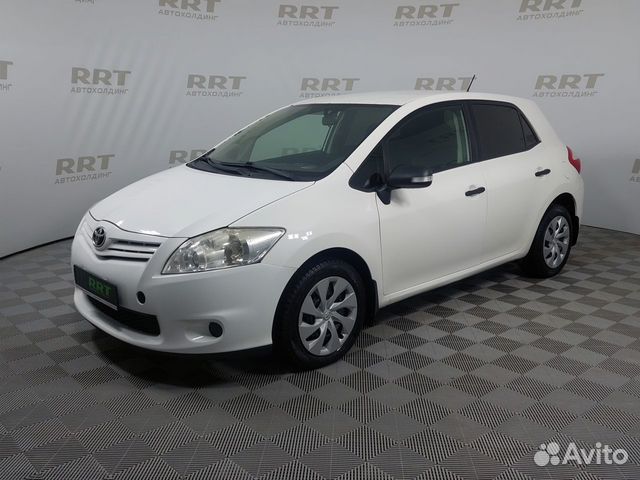 Купить Toyota Auris в Бишкеке и Кыргызстане.