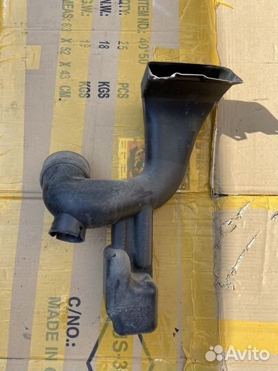 Воздухозаборник Suzuki Grand Vitara 2005-2015г