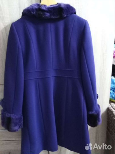 Пальто демисезонное