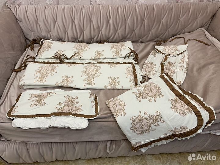 Постельный комплект для малыша