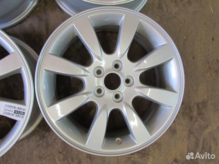 Диски Subaru R16 Литые 5x100 J6.5 S3