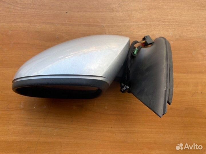 Зеркало наружное Volkswagen Tiguan BWK 2008