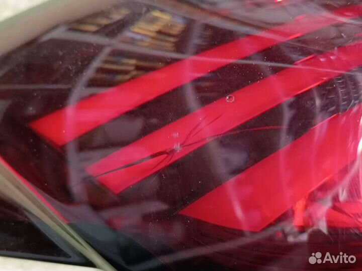 Geely atlas фонарь задний левый