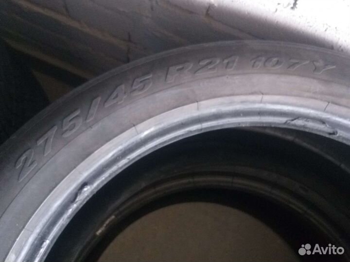 Pirelli P Zero 275/45 R21