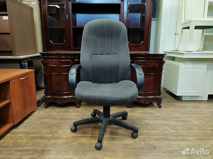 Кресло офисное б/у бюрократ T-898axsn 12173-сер