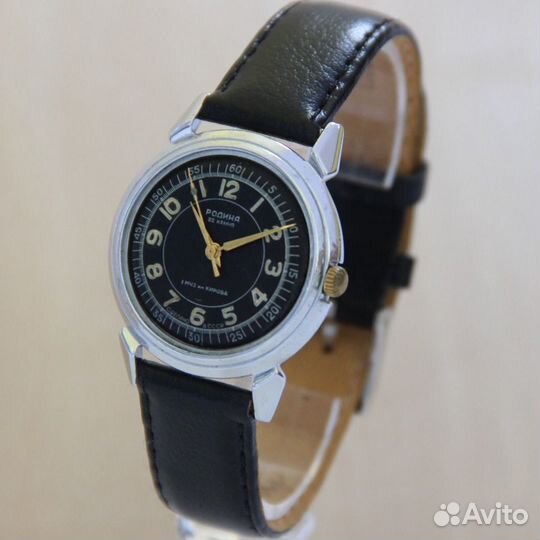 Родина механические наручные часы СССР