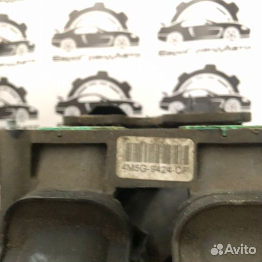 4m5g9424cf Коллектор впускной Ford Focus 3