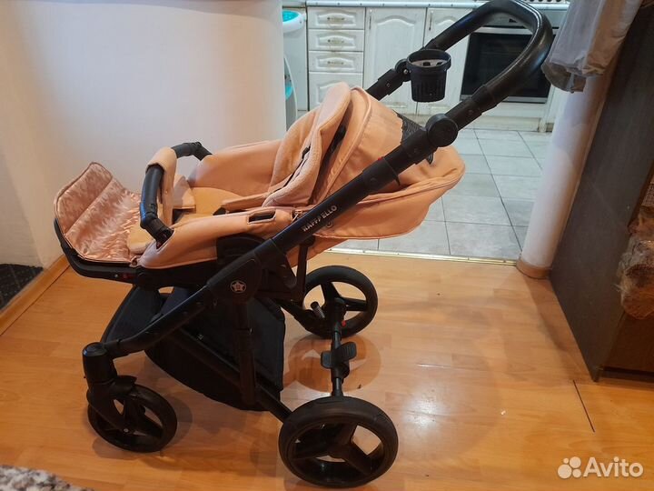 Коляска классическая «Raffaello» бежевый хаки