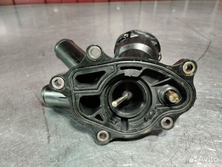 Термостат Mercedes C-Class W204 M271 1.8TI 2010