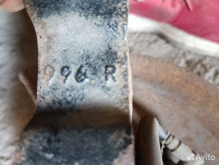 Кулак ступица кожух передний правый LADA Vesta