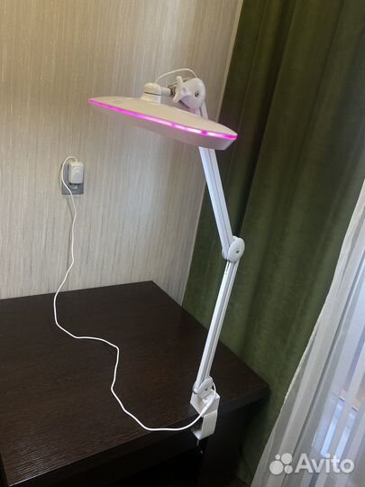 Лампа бестеневая, лампа мастера, настольная лампа