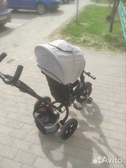 Детский велосипед с родительской ручкой