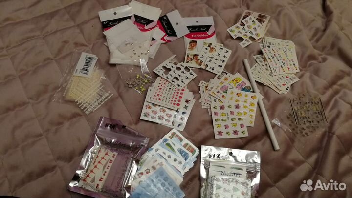 Наклейки для ногтей