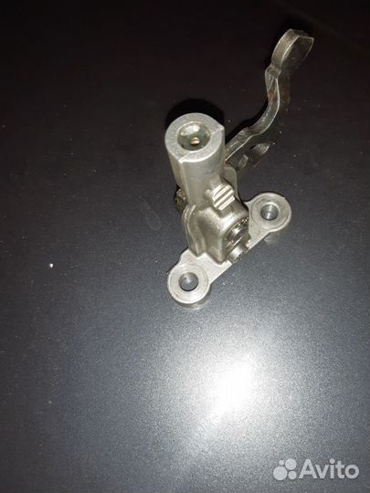 Вилка включения заднего хода МКПП ваз-2181