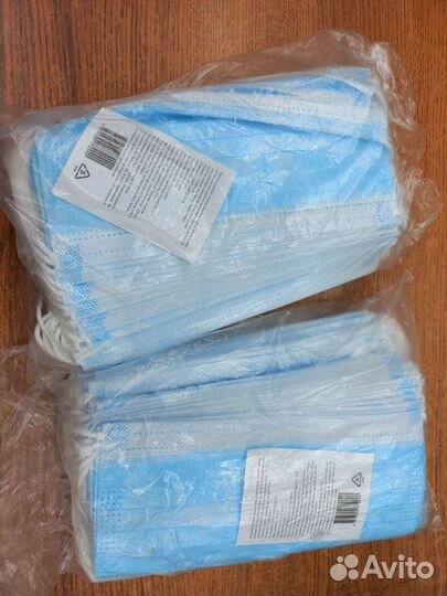 Маска одноразовая медицинская