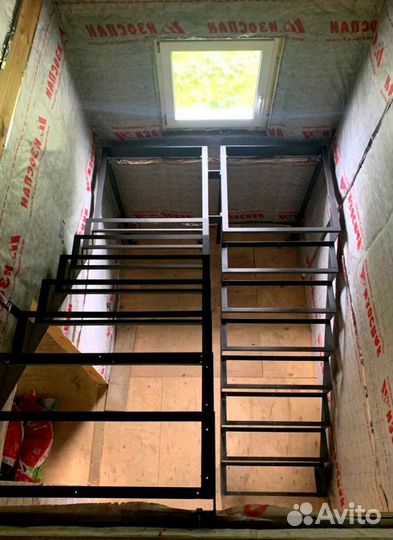 Лестницы г-образные